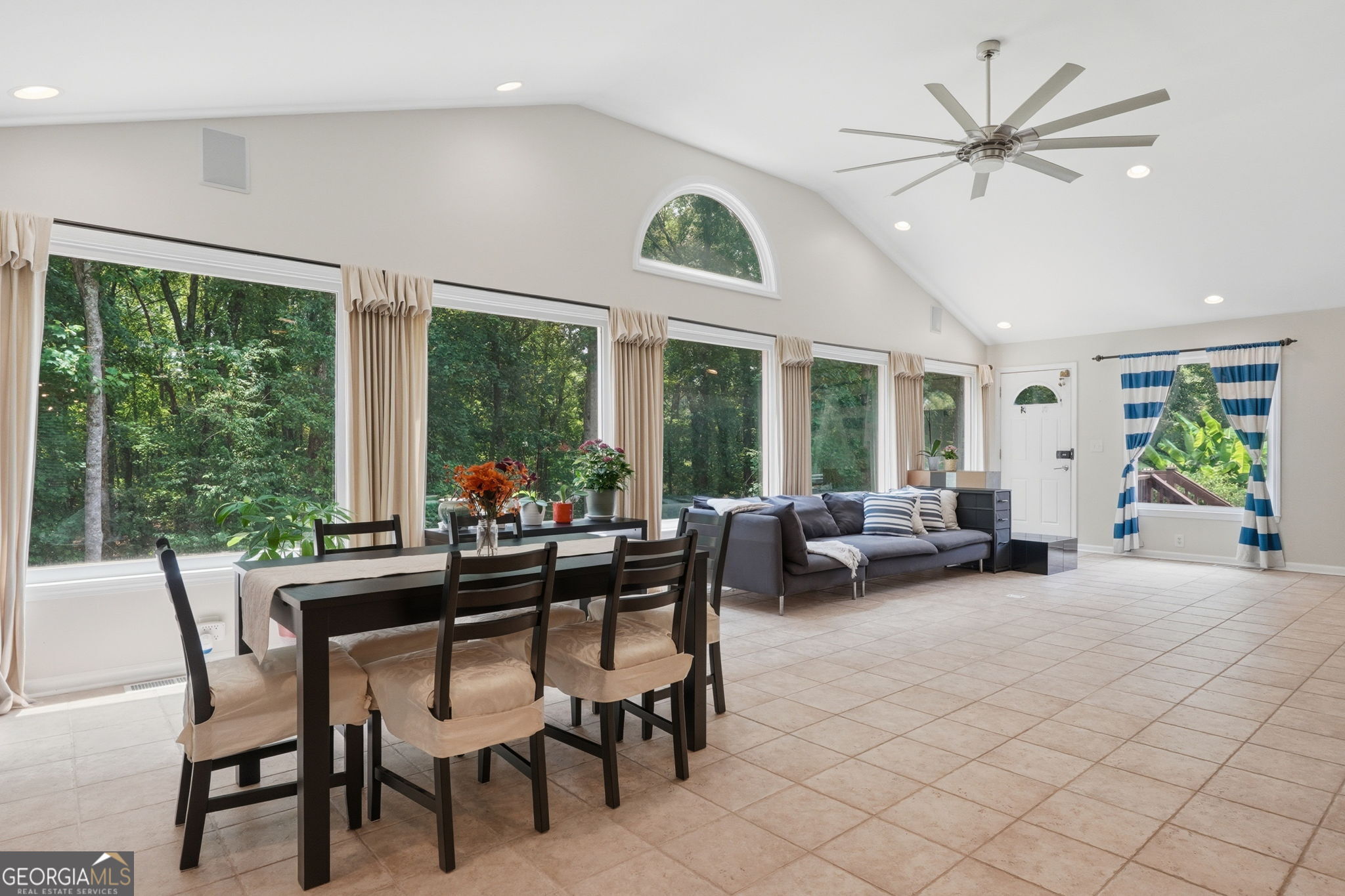 118 Kimmer Road Property Photo 17