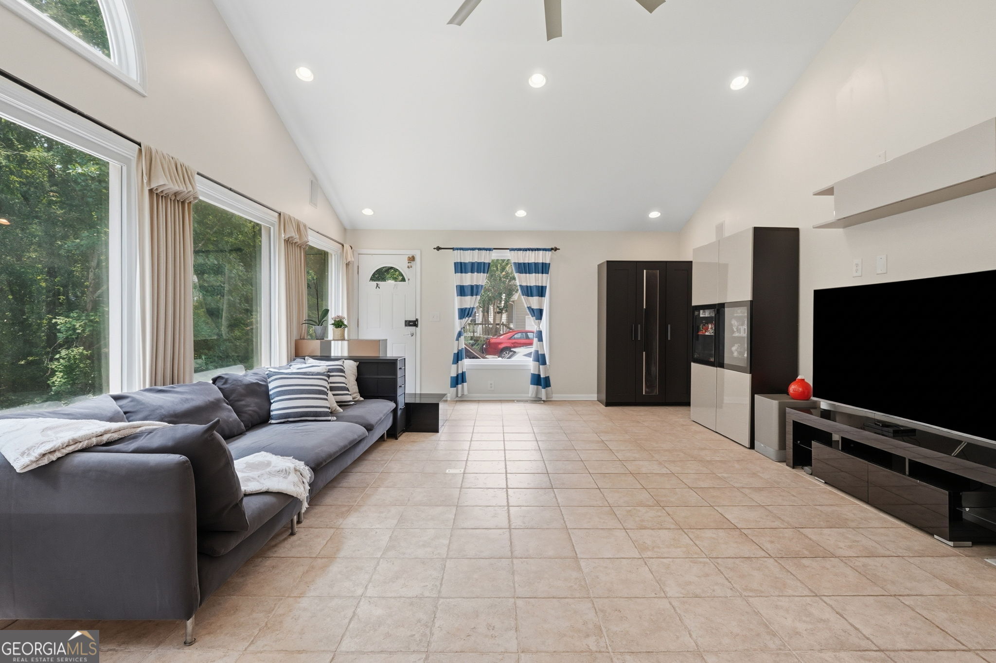 118 Kimmer Road Property Photo 18