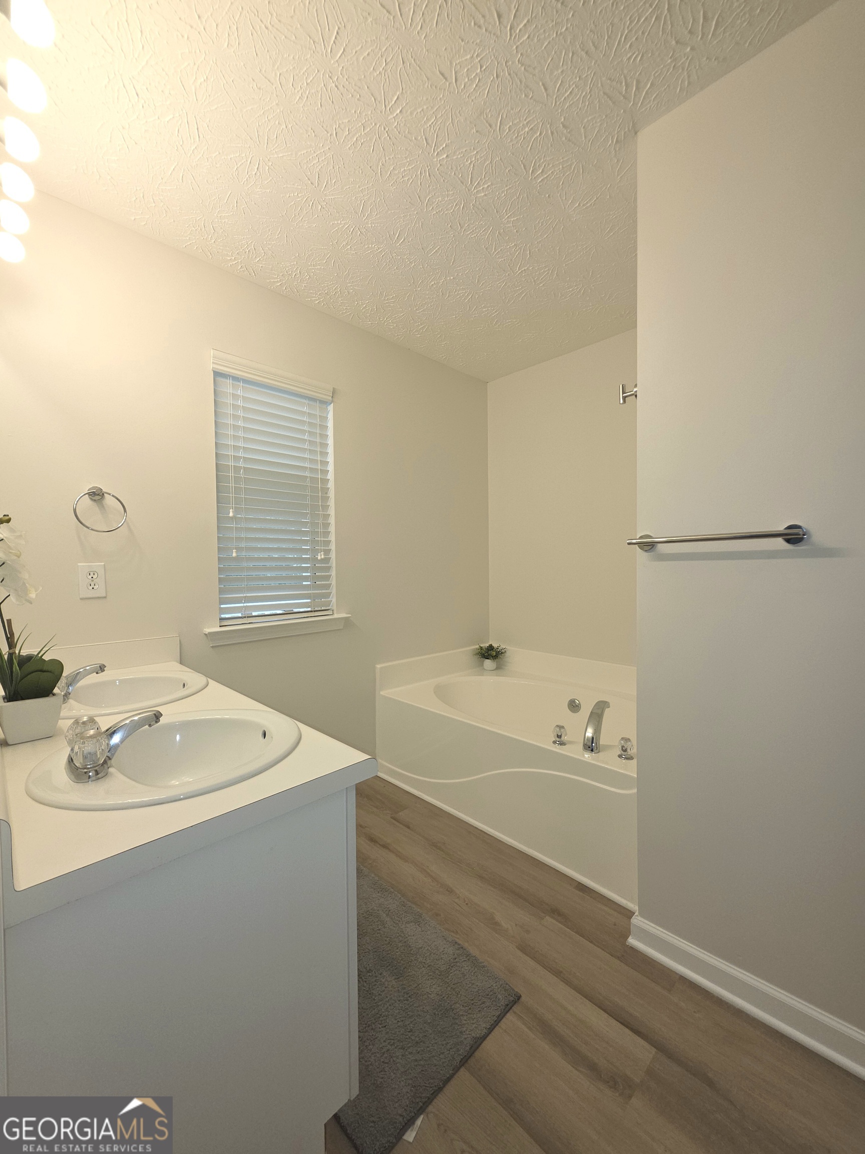 4691 Highpoint Lane Property Photo 16