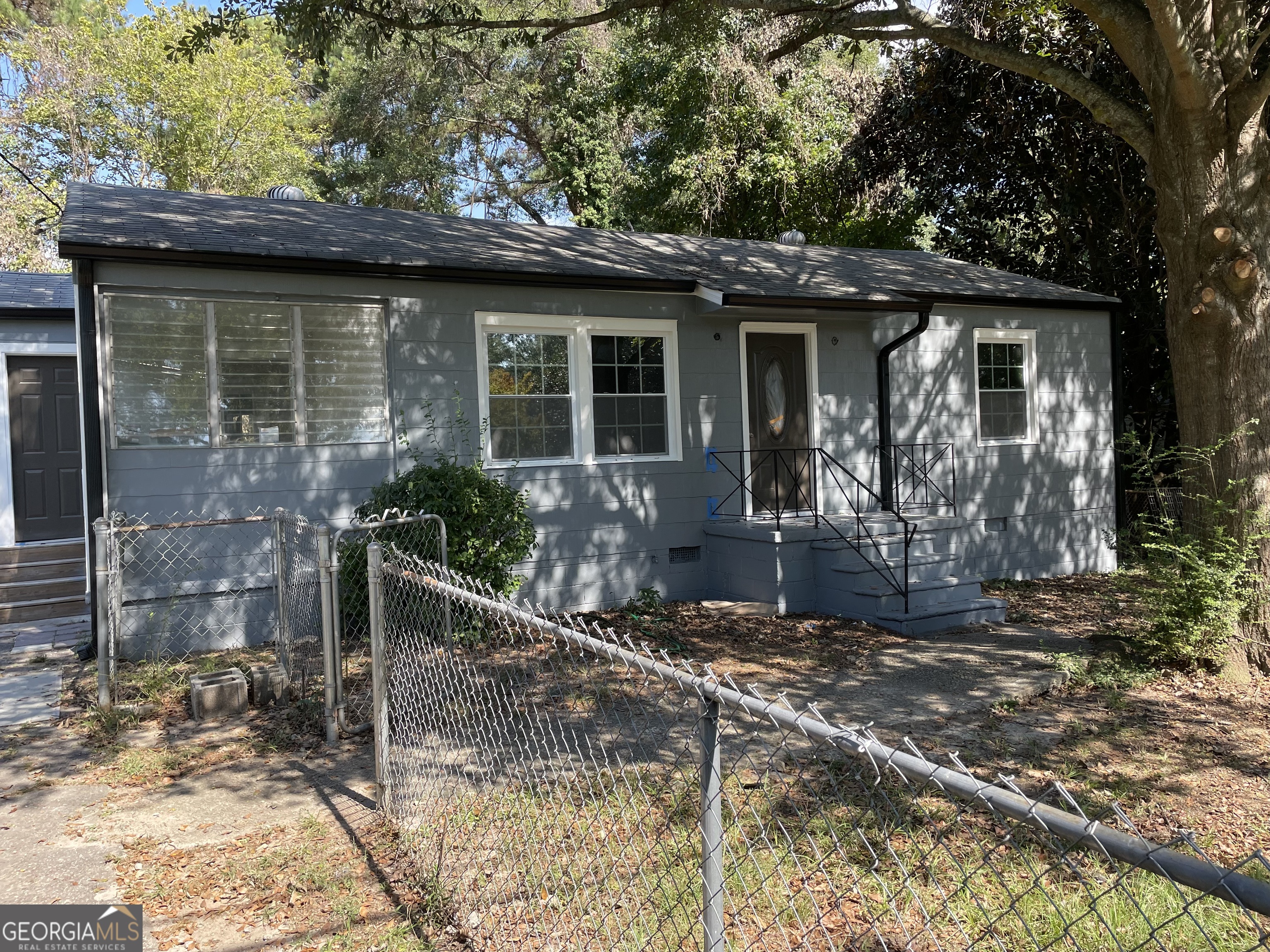 378 Gresham Road SW