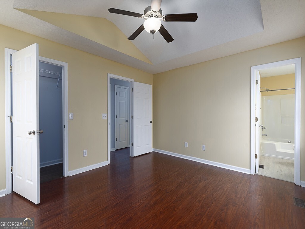 16 Huntcliff Drive Property Photo 14