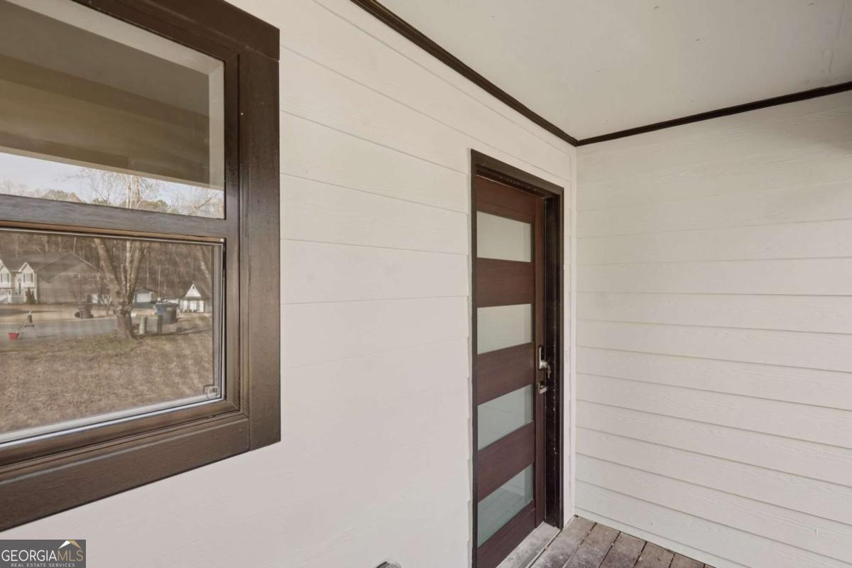 2957 Evonshire Lane Property Photo 4