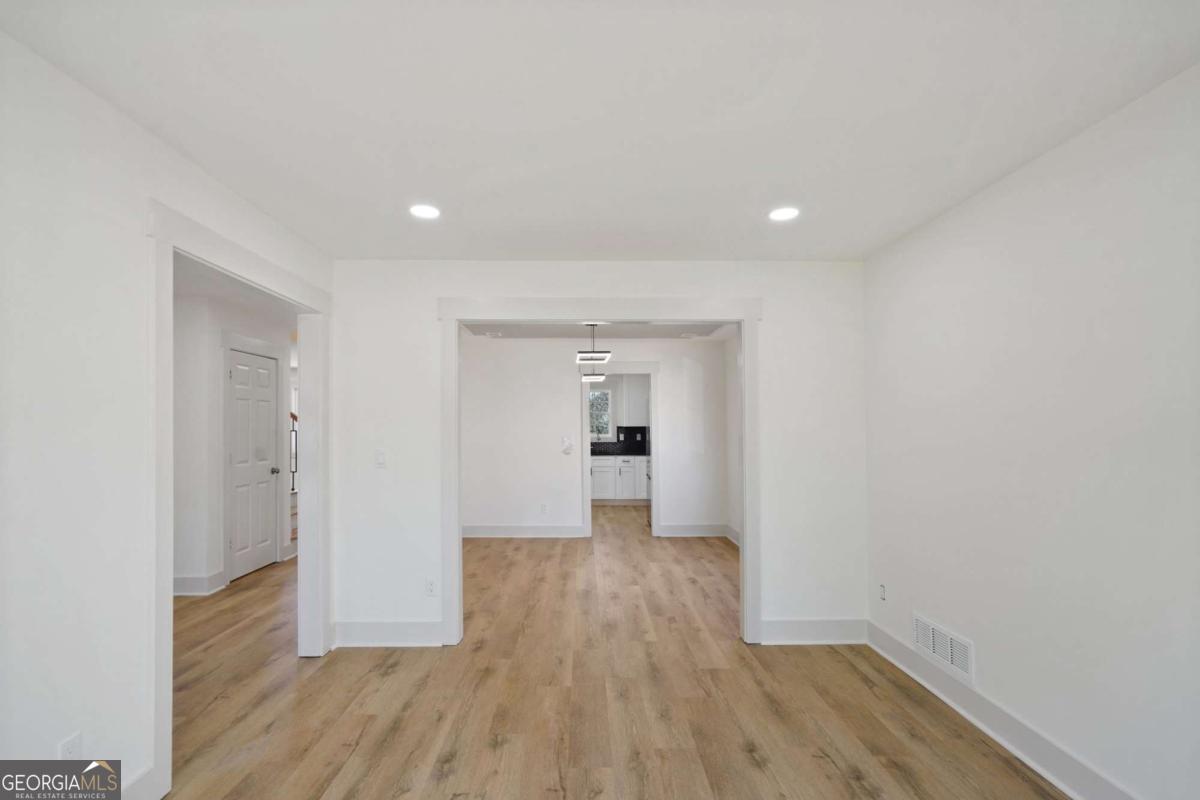 2957 Evonshire Lane Property Photo 12