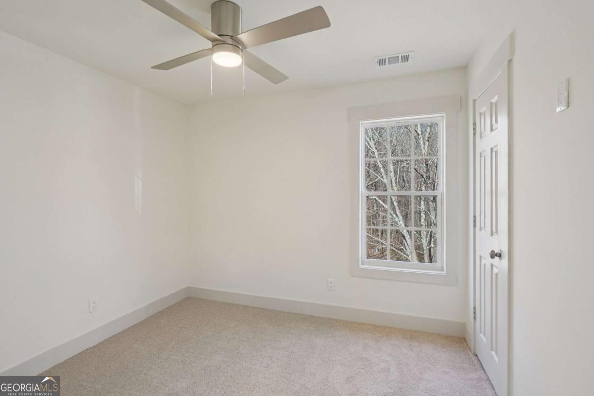2957 Evonshire Lane Property Photo 23