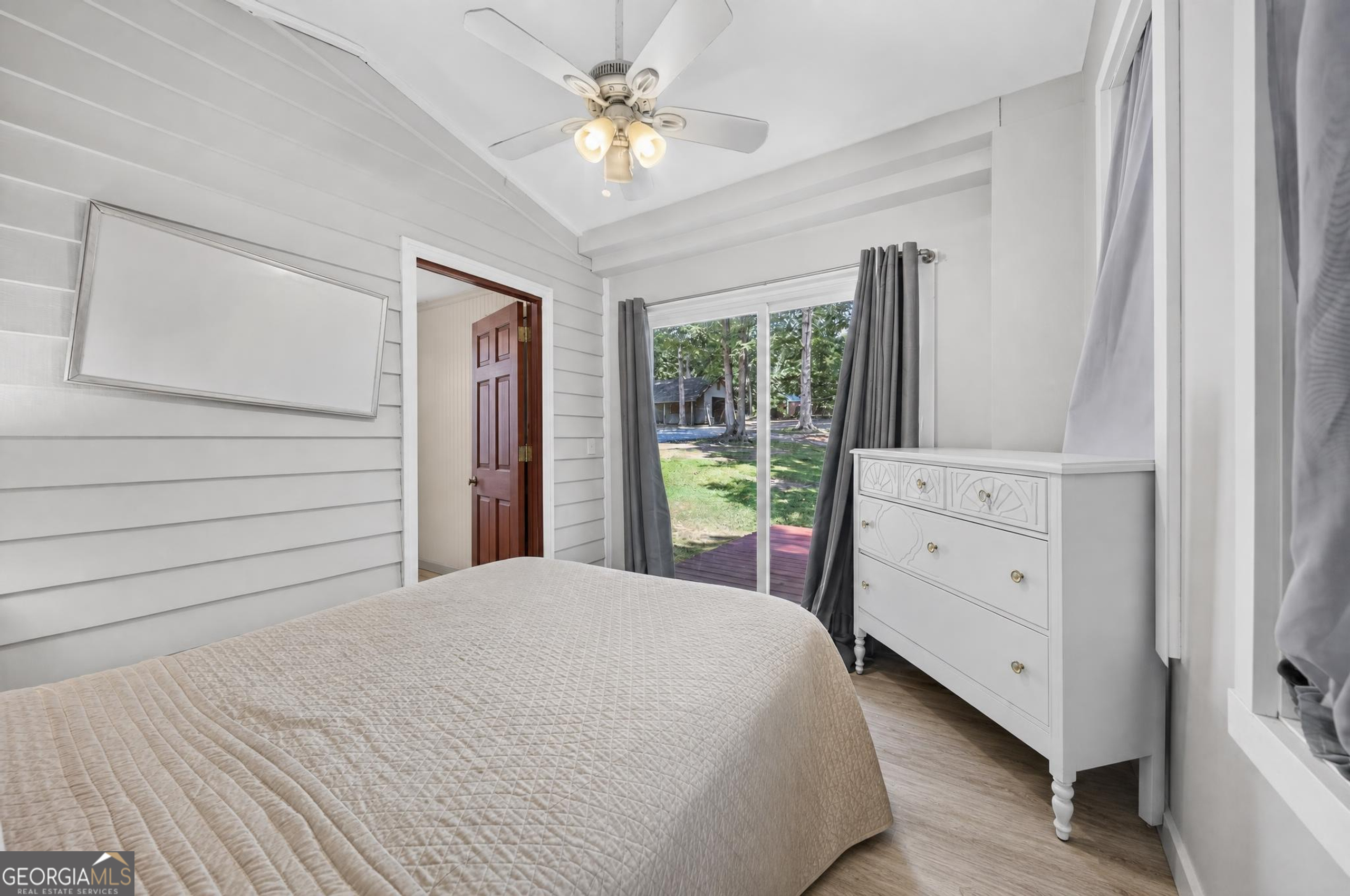 5454 Carolean Street Property Photo 20
