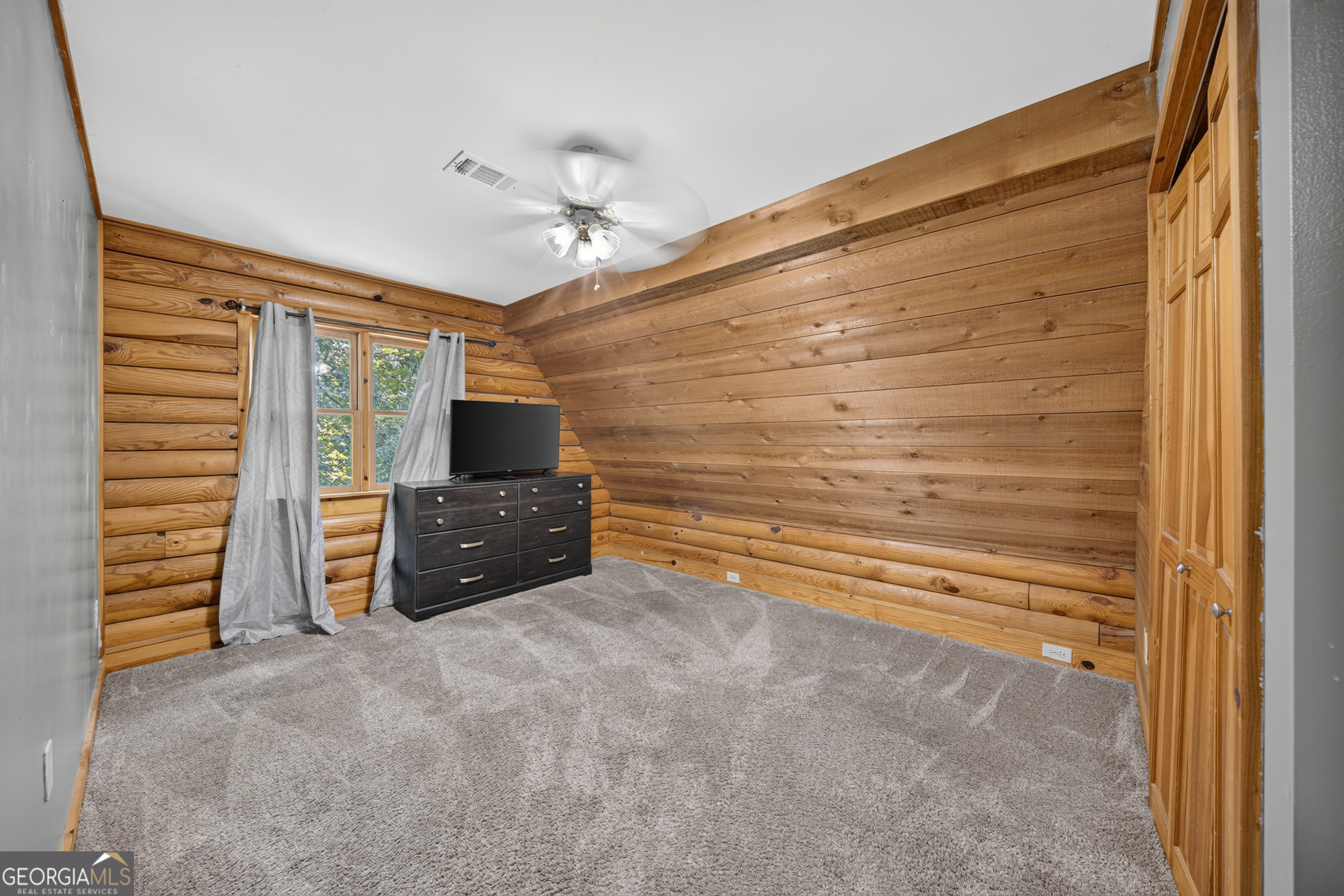 5454 Carolean Street Property Photo 28