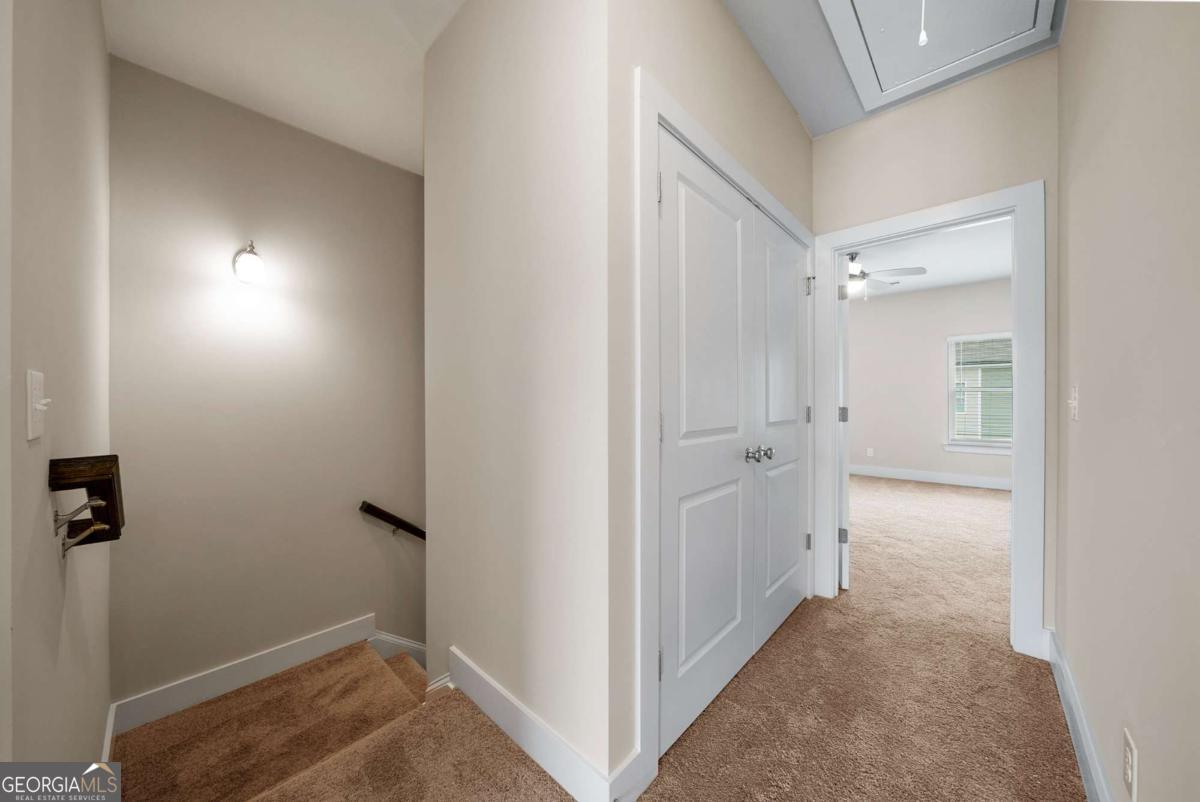 3761 Oxford Circle Property Photo 10