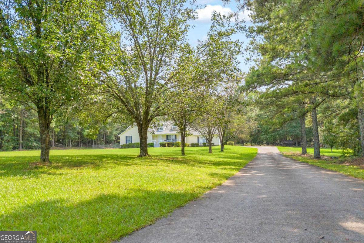 1102 Carl Bethlehem Road Property Photo 4