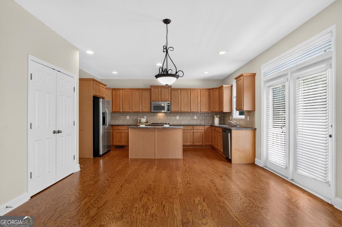 4250 Granby Circle Property Photo 12