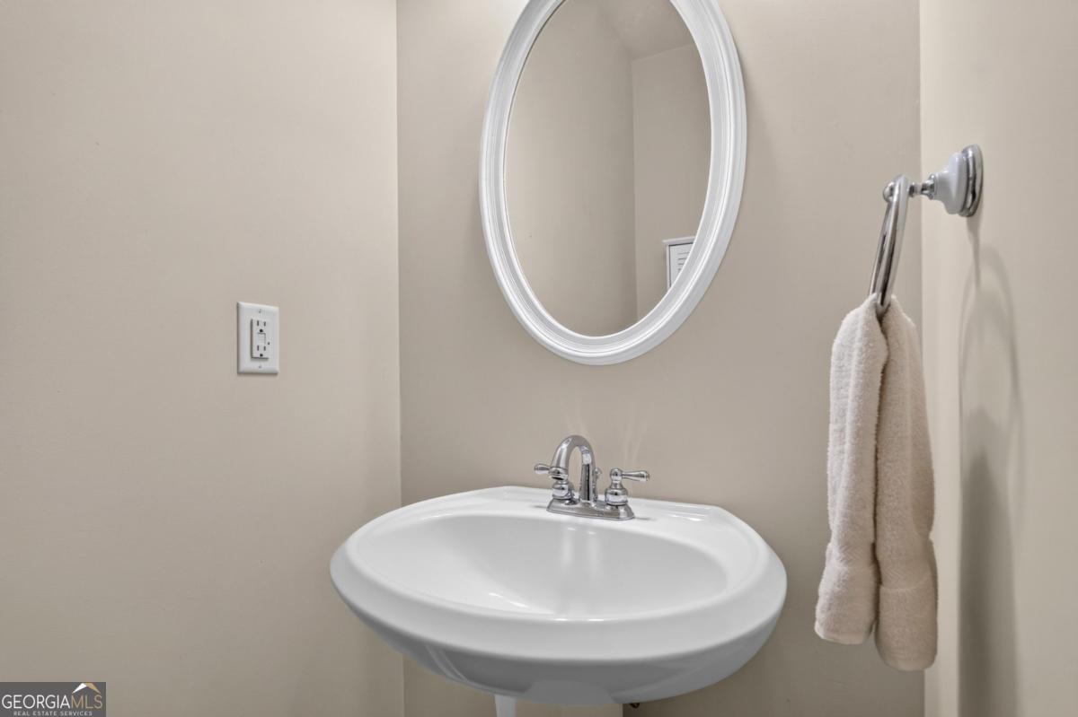 4250 Granby Circle Property Photo 43