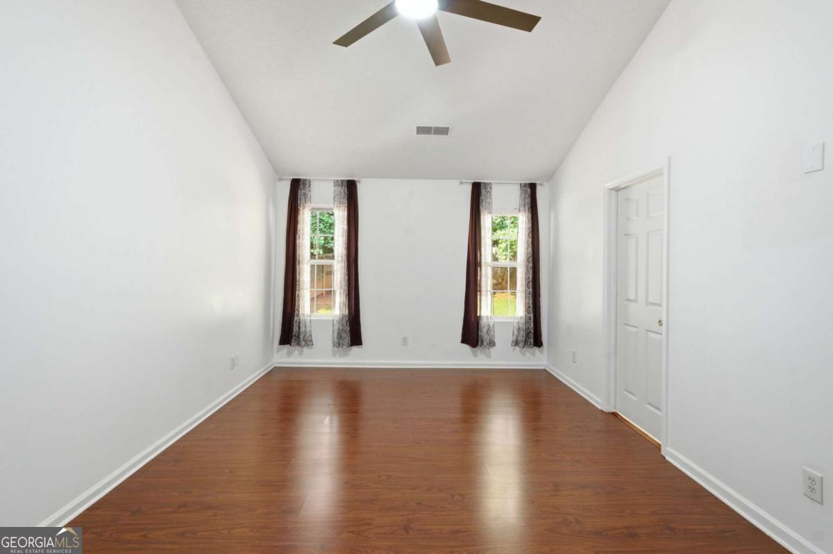 575 Chandon Way Property Photo 18