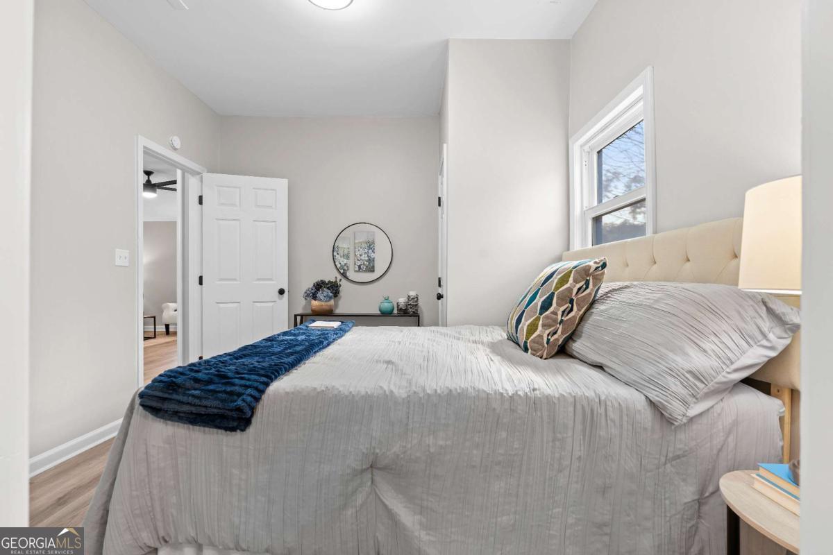 118 Perry Street Property Photo 11