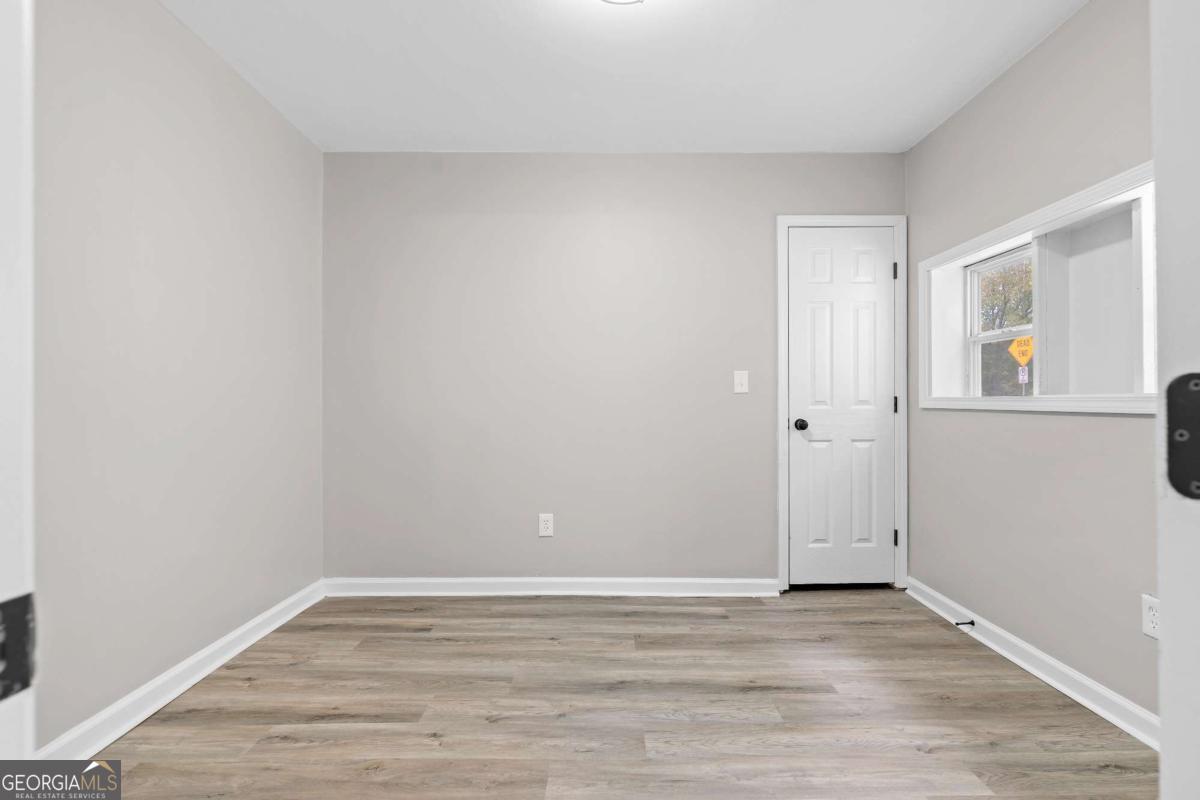 118 Perry Street Property Photo 16