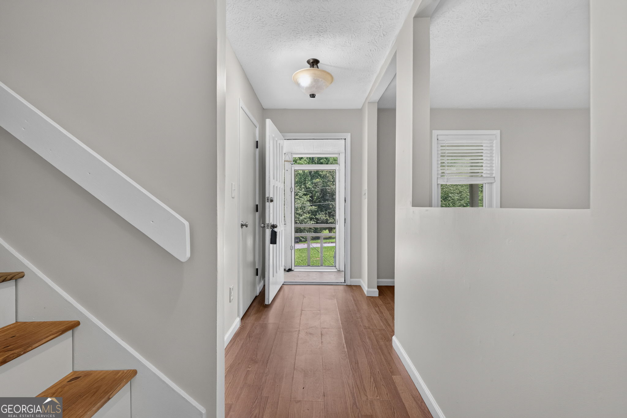 3681 Chestnut Lake Court Property Photo 5