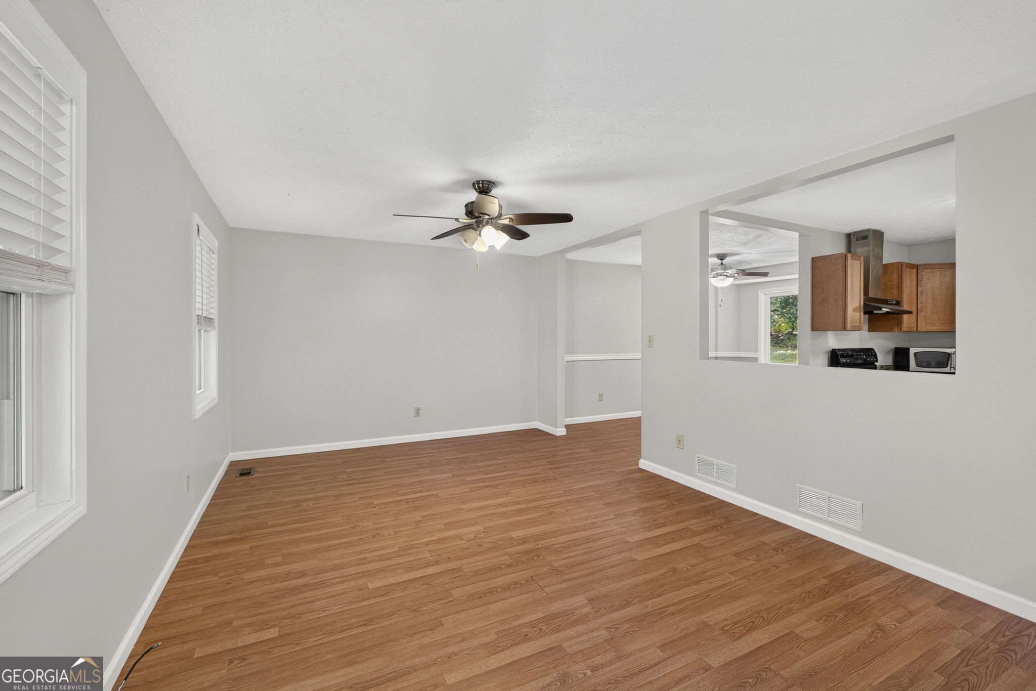 3681 Chestnut Lake Court Property Photo 6