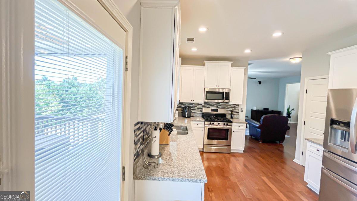 3835 Hawk Tail Drive Property Photo 17