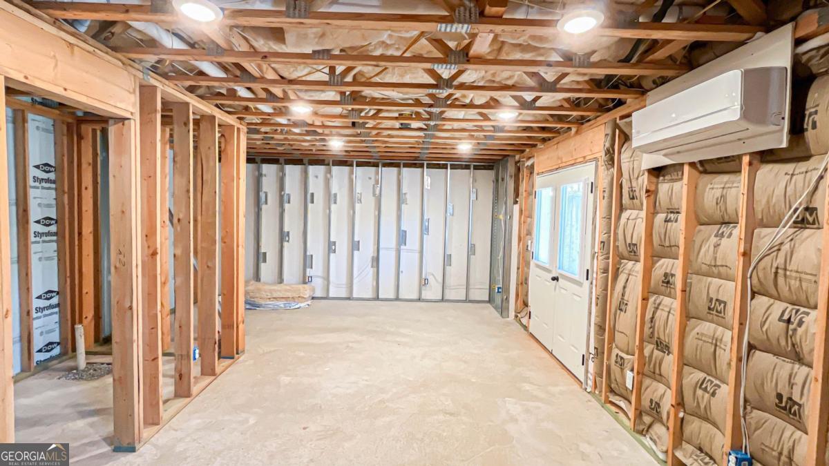 3835 Hawk Tail Drive Property Photo 46