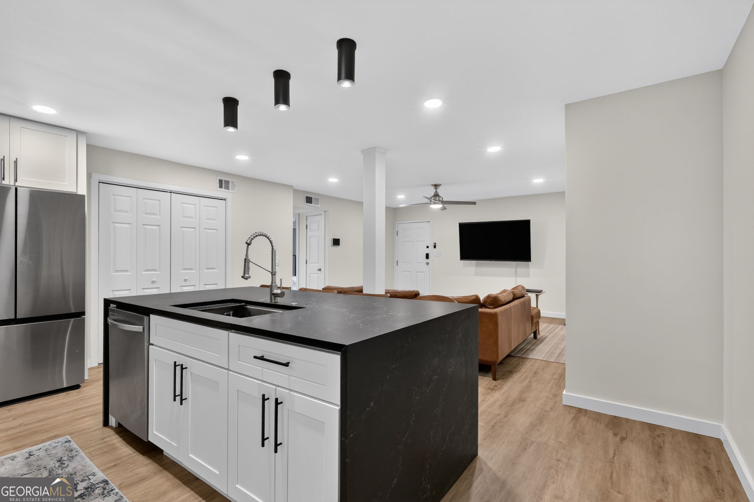 1445 Monroe Drive Ne # F2 Property Photo 6