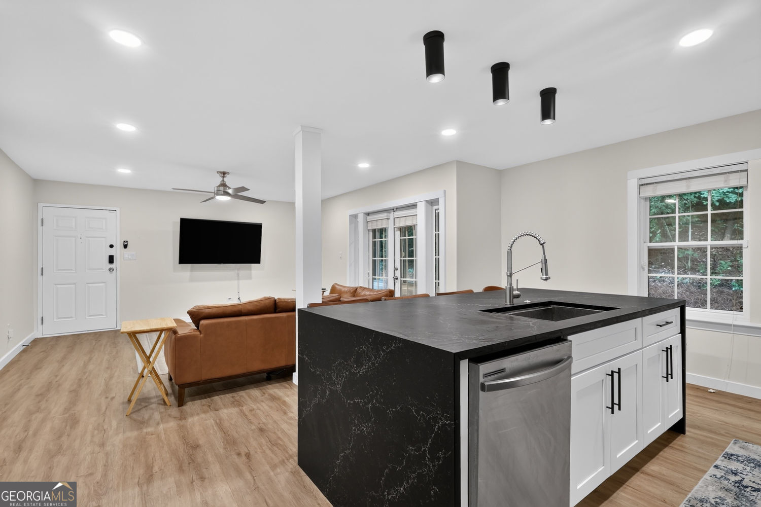 1445 Monroe Drive Ne # F2 Property Photo 8