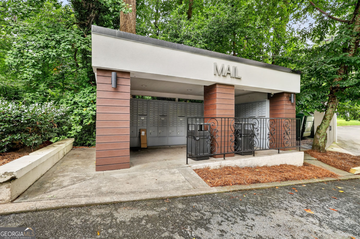 1445 Monroe Drive Ne # F2 Property Photo 27