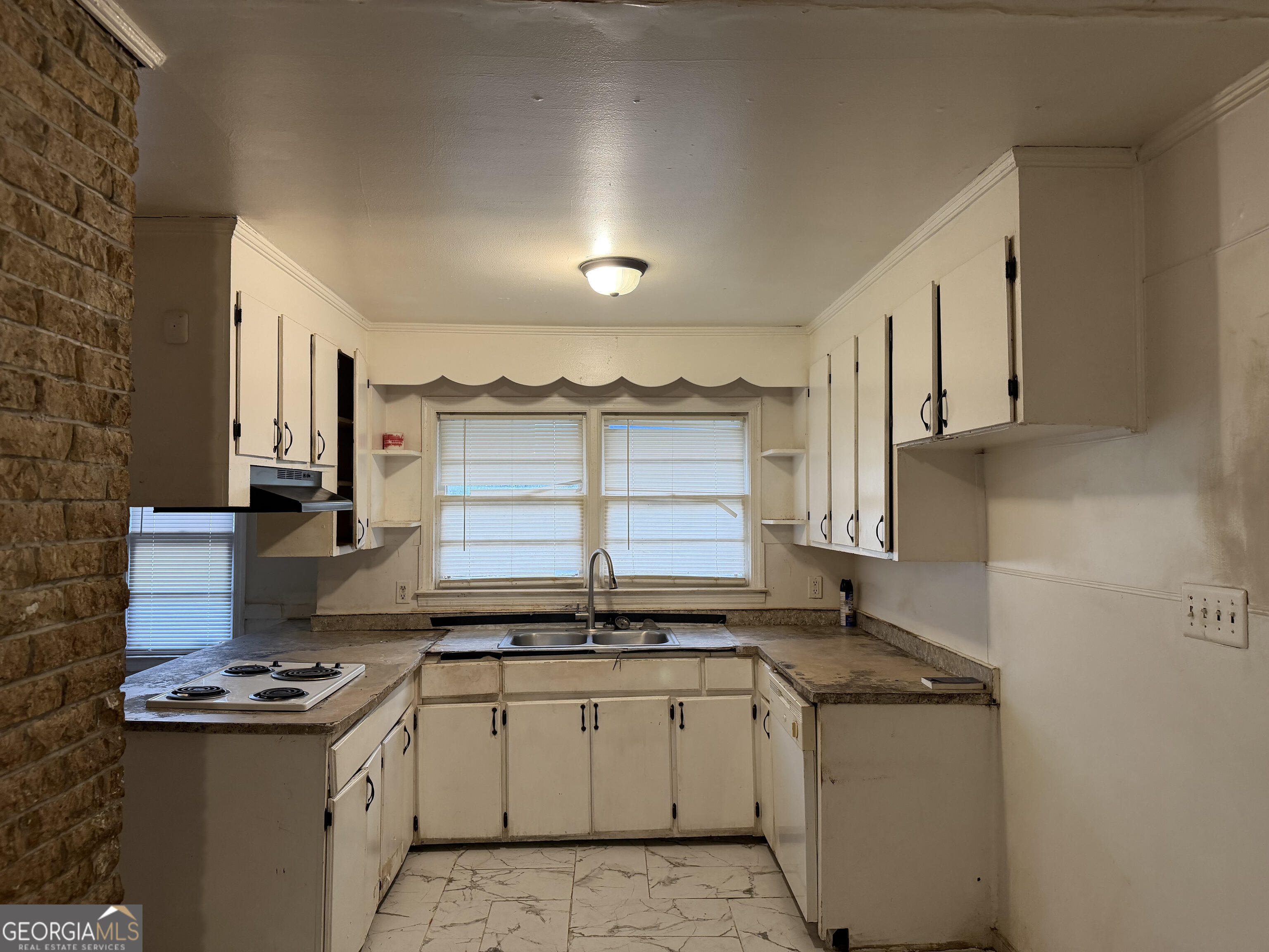 5058 Bloomfield Road Property Photo 5