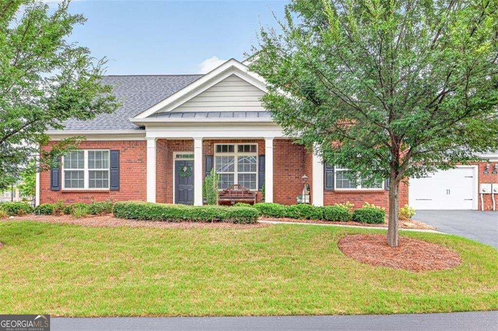 3581 Lindenridge Drive Property Photo 1