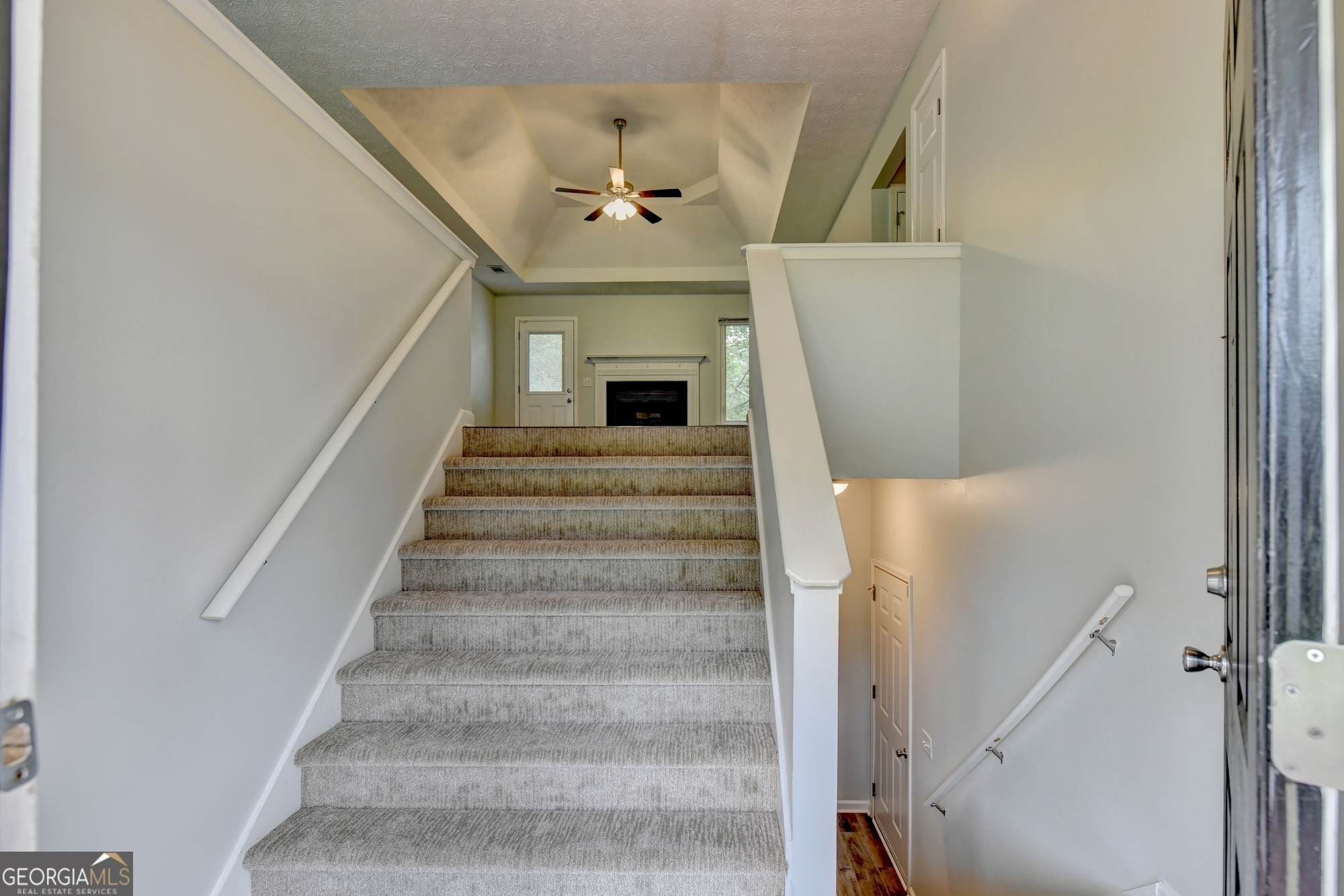2300 Huntington Drive Property Photo 2