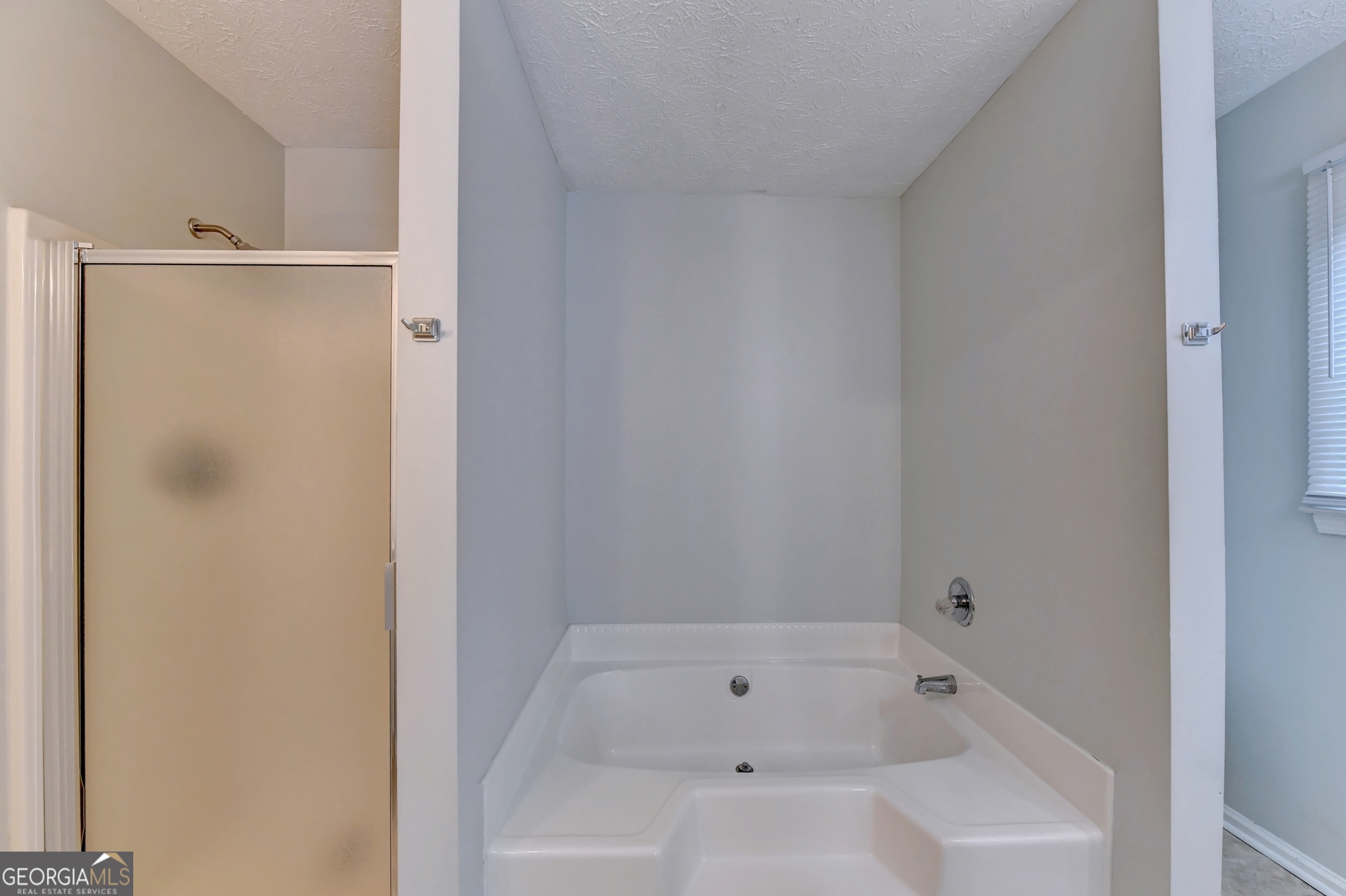2300 Huntington Drive Property Photo 23