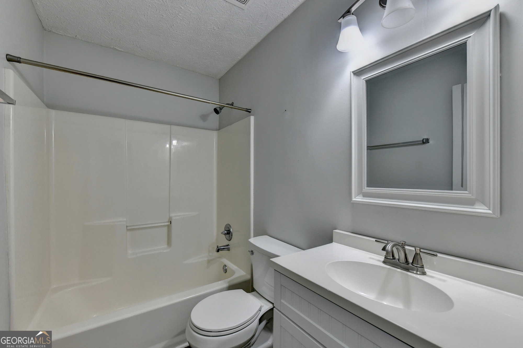 2300 Huntington Drive Property Photo 26