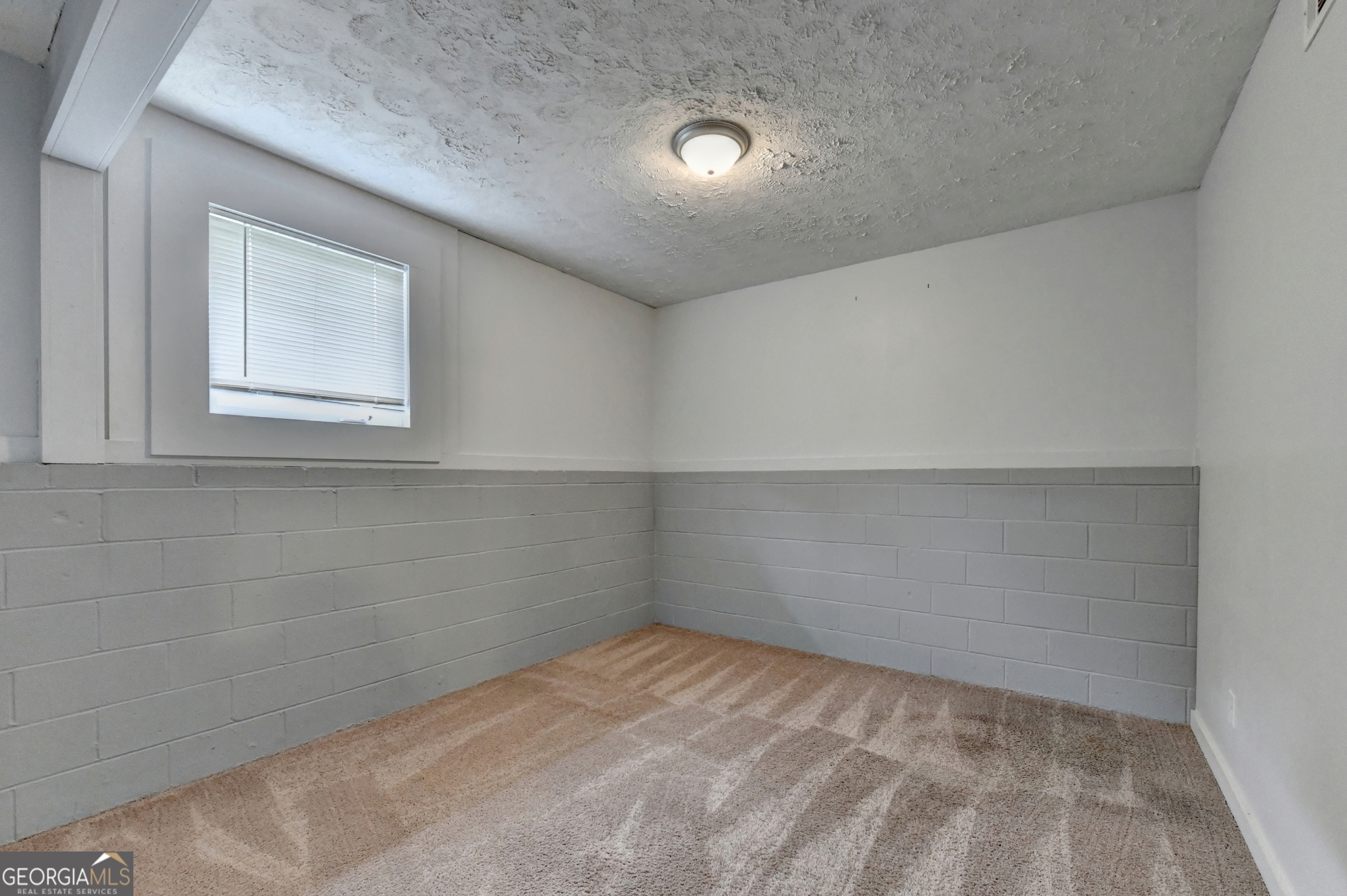 2300 Huntington Drive Property Photo 33