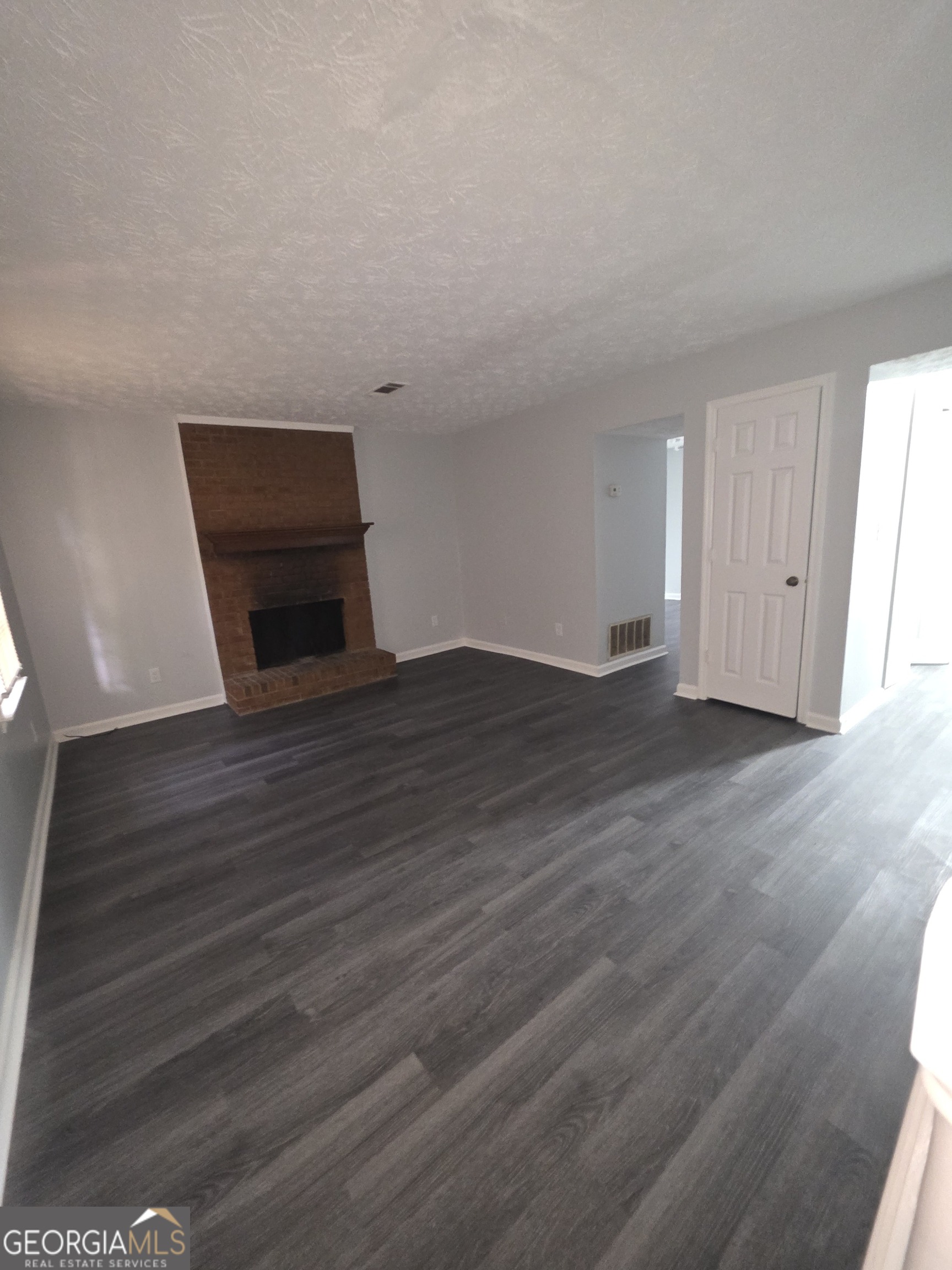 6702 Chupp Road # B Property Photo 9