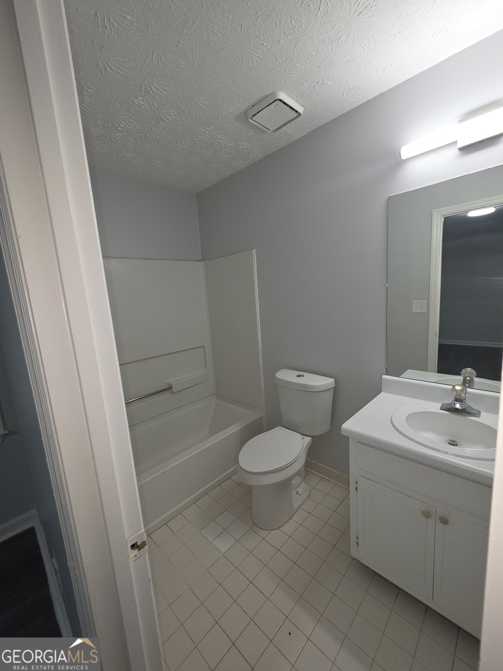 6702 Chupp Road # B Property Photo 13