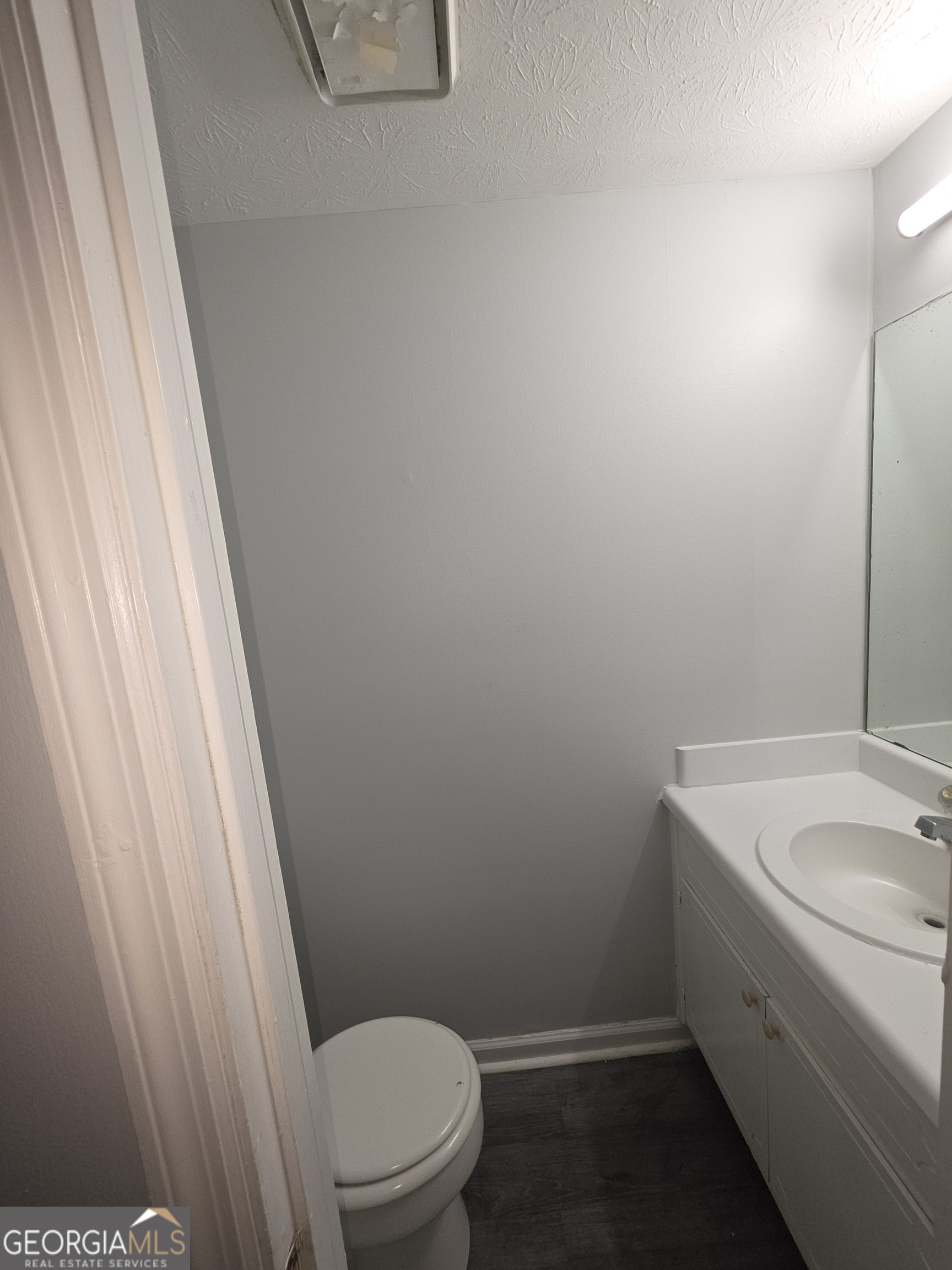 6704 Chupp Road # B Property Photo 3
