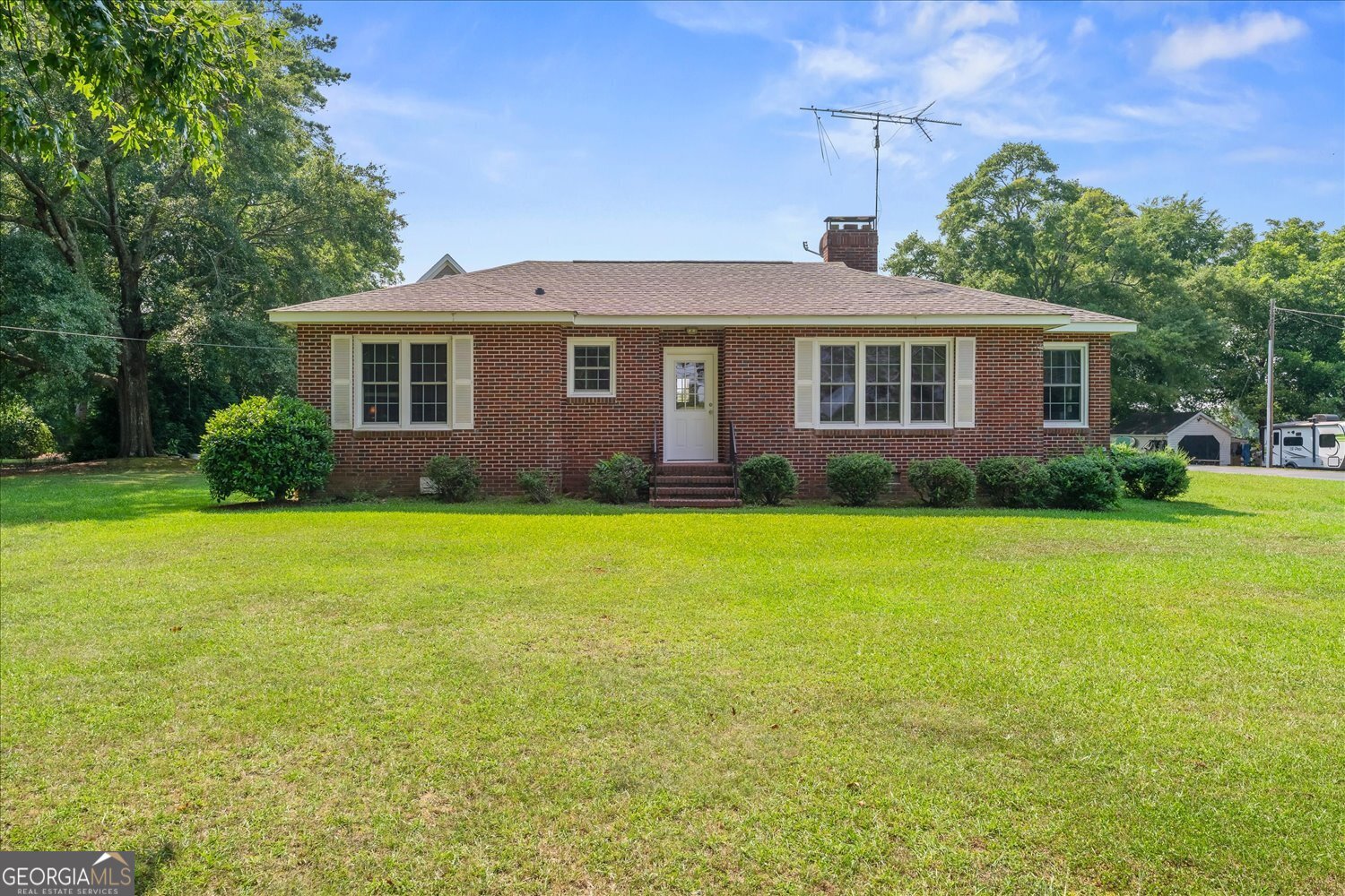 124 Tignall Road Property Photo 1