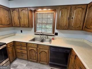 8257 Appalachian Highway Property Photo 5