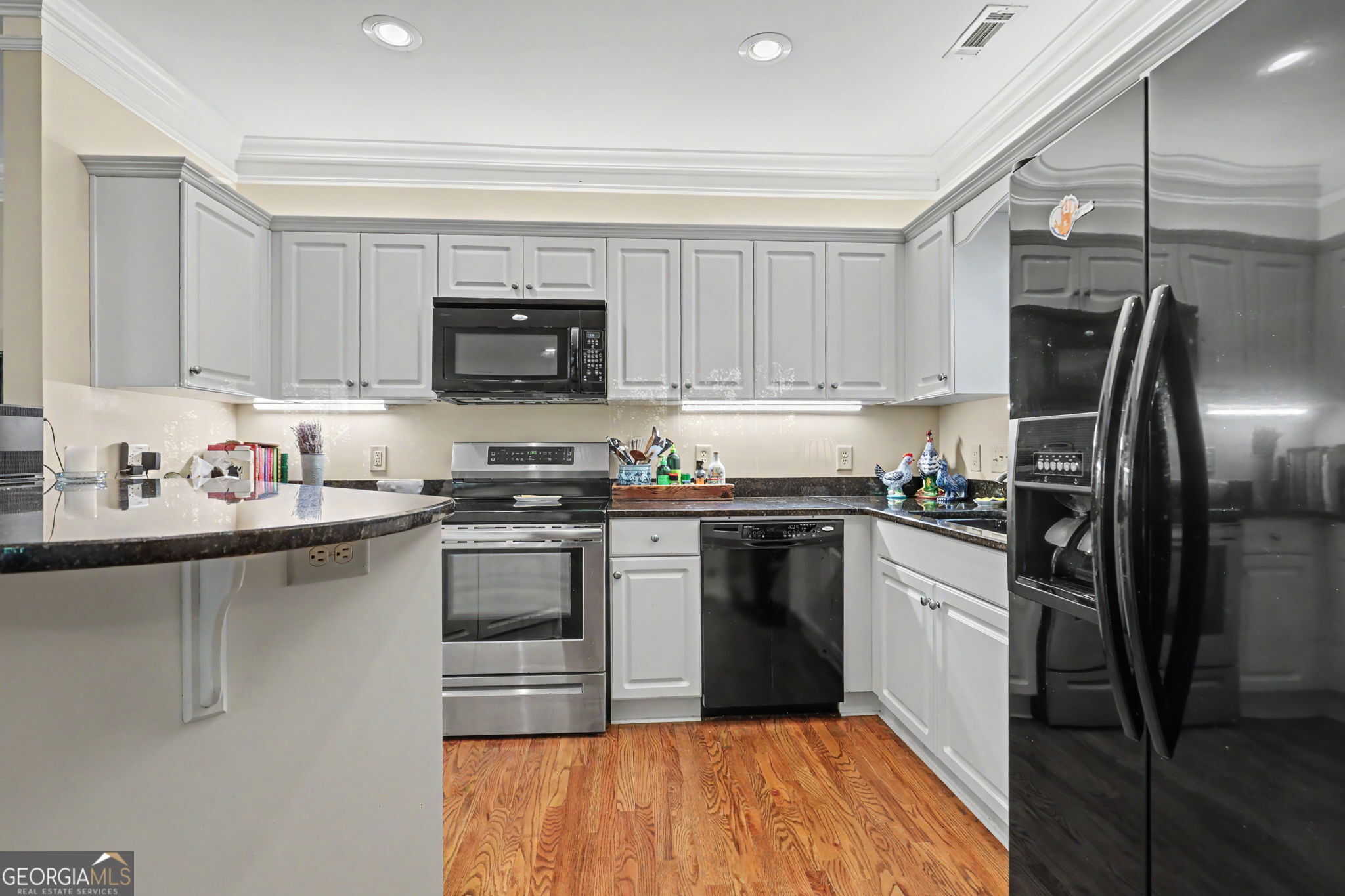 571 Killearney Way # 204 Property Photo 5