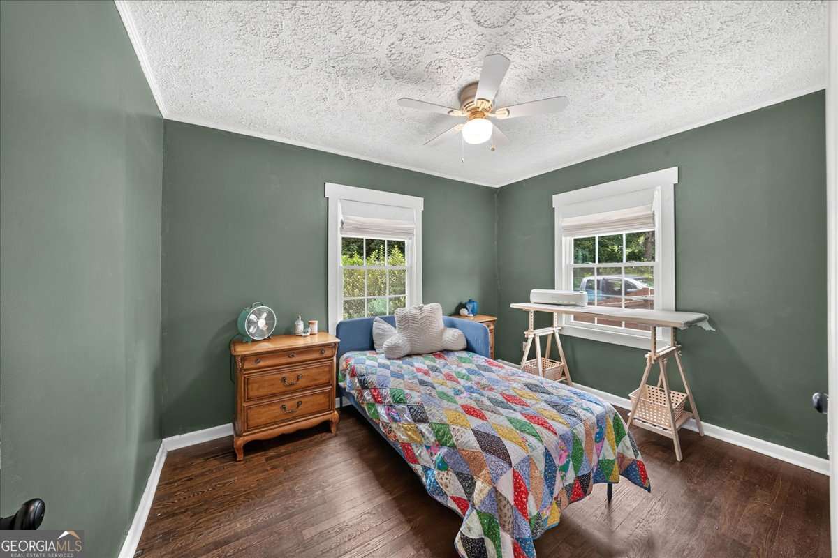 414 Alexander Circle Se Property Photo 19