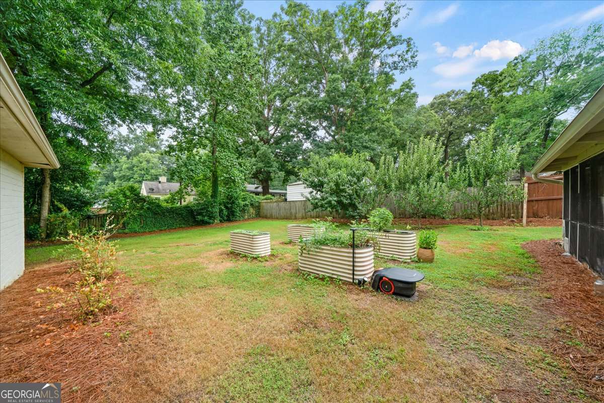 414 Alexander Circle Se Property Photo 27