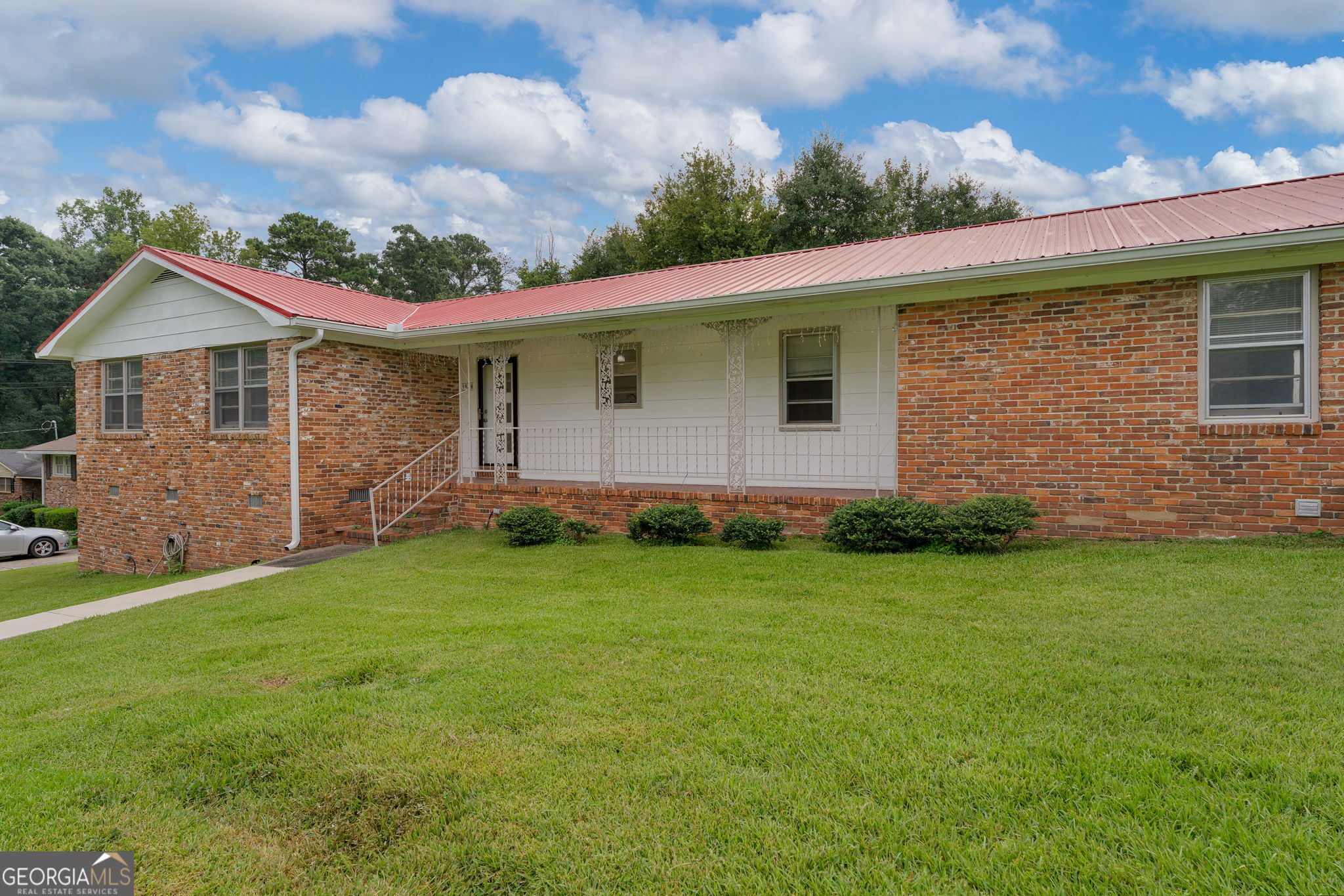 1588 N Atwood Drive Property Photo 3