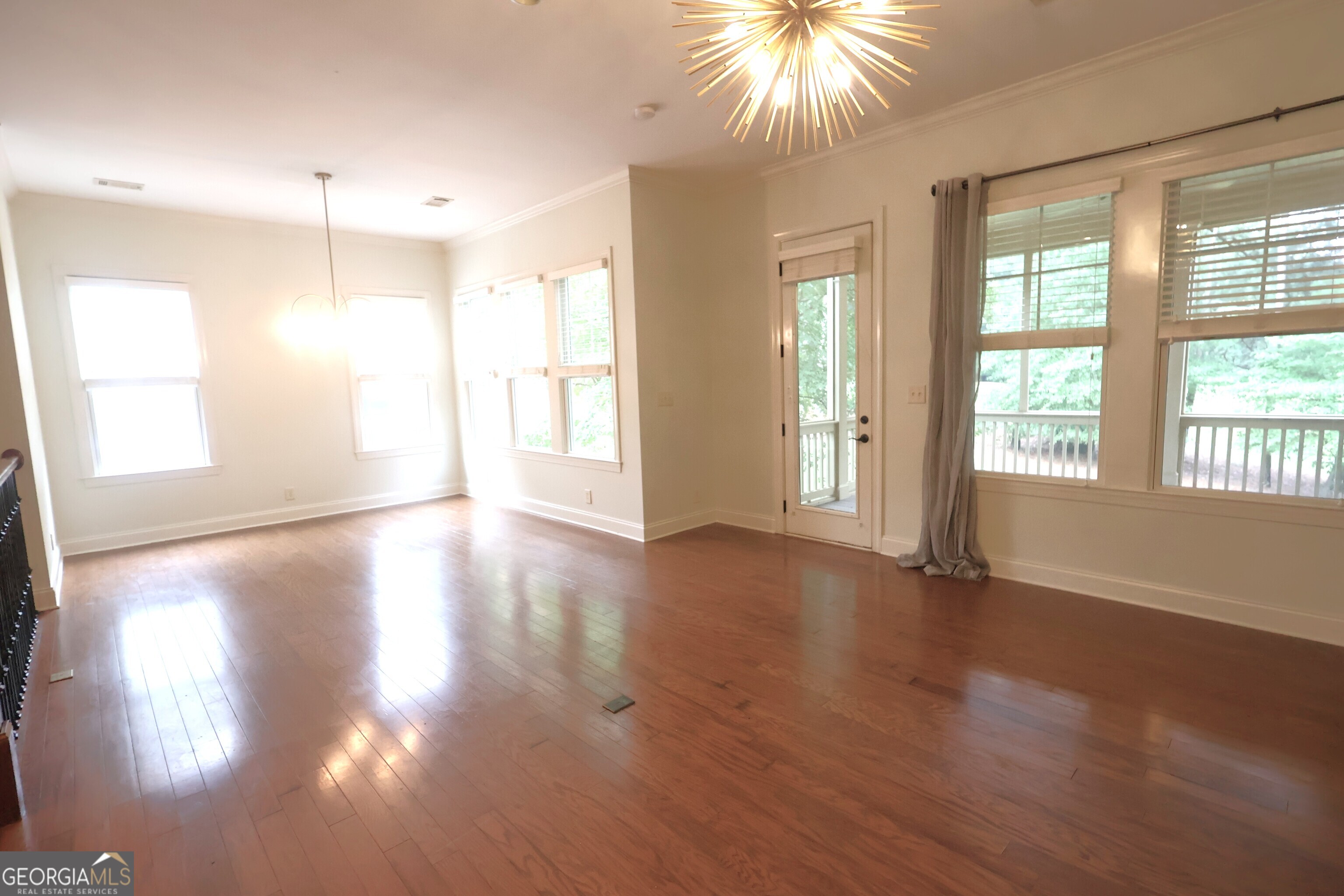 1081 Starboard Drive Property Photo 8