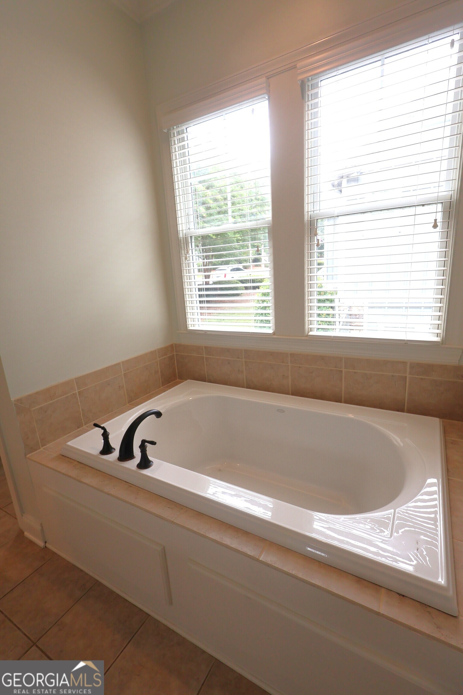 1081 Starboard Drive Property Photo 13