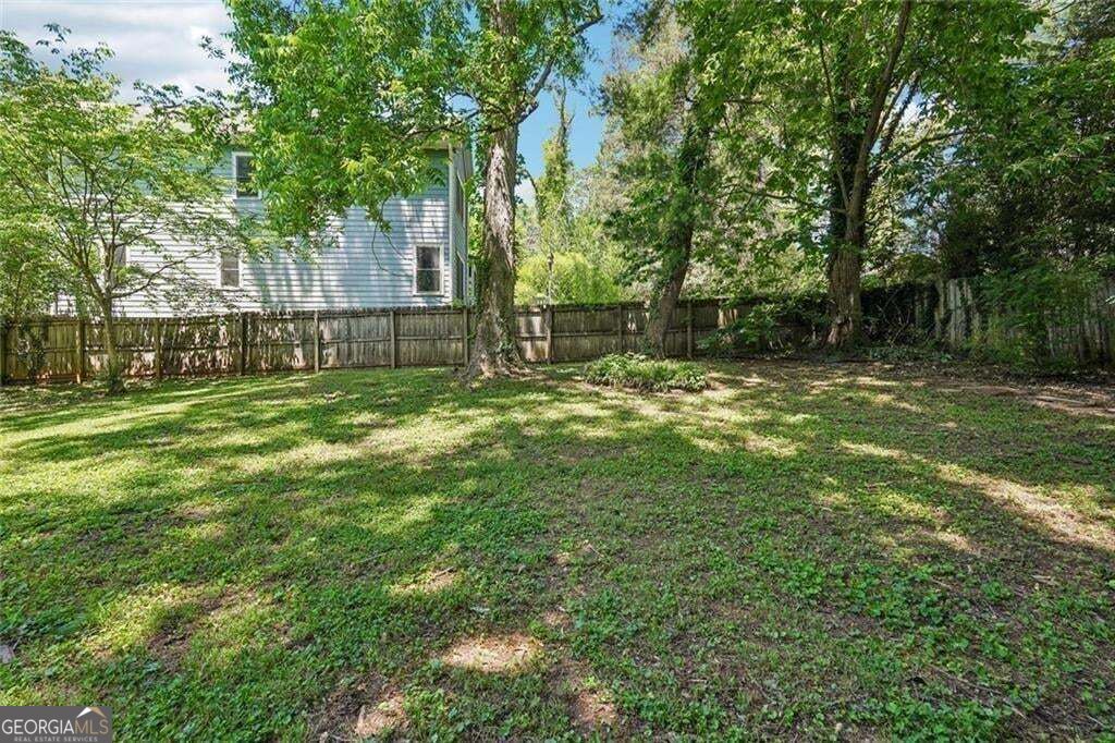 1544 Thomas Road Property Photo 23
