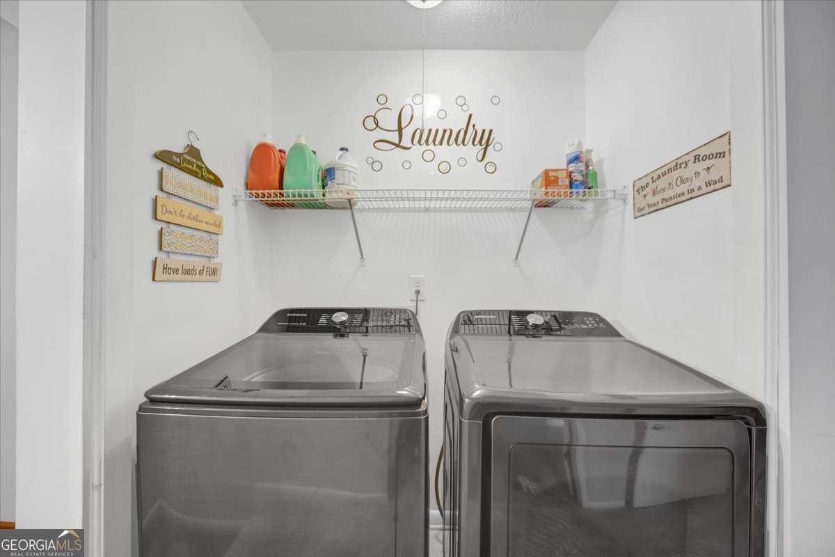 1182 Country Court Property Photo 17