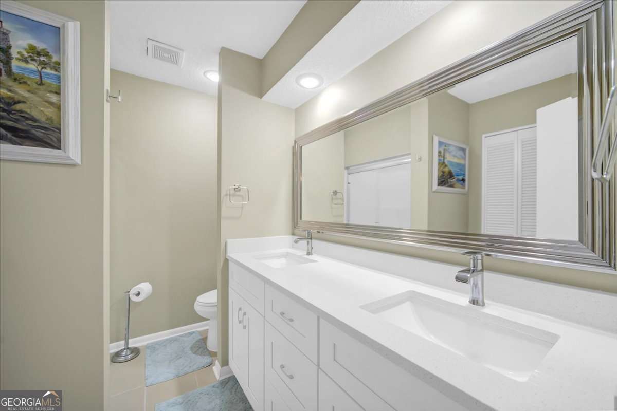 1182 Country Court Property Photo 23