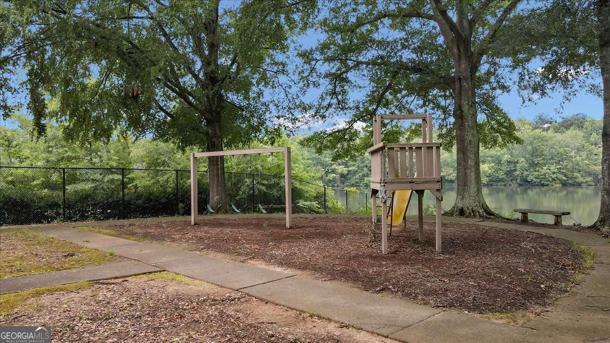 1182 Country Court Property Photo 30