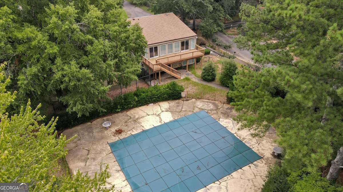 1182 Country Court Property Photo 32