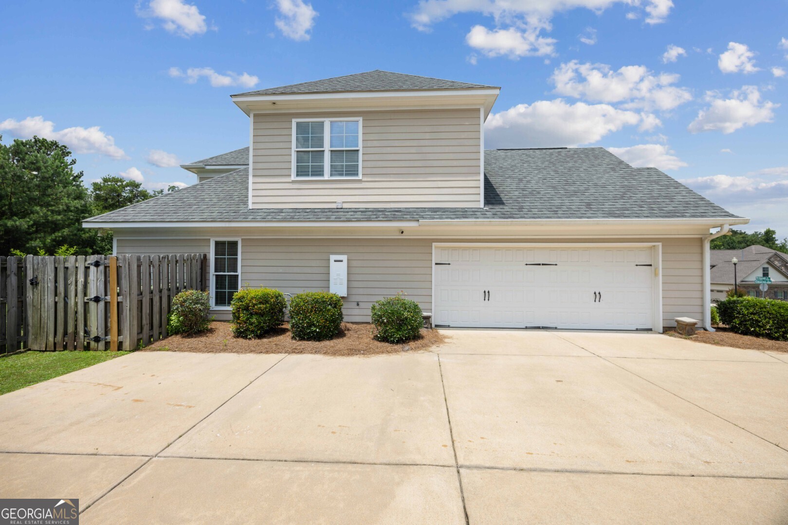 7103 Bridgemill Drive Property Photo 5