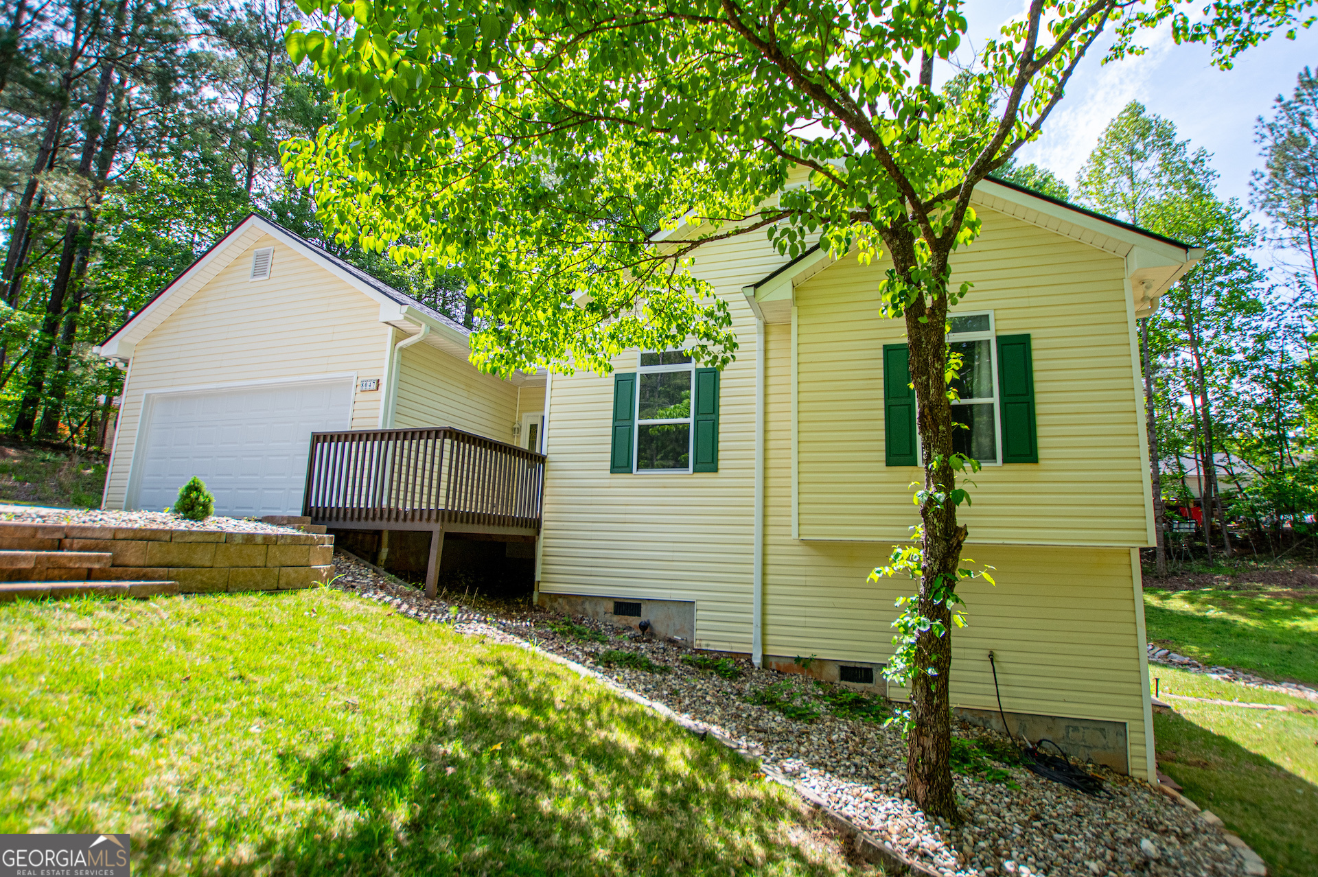 8047 Longleaf Court Property Photo 6
