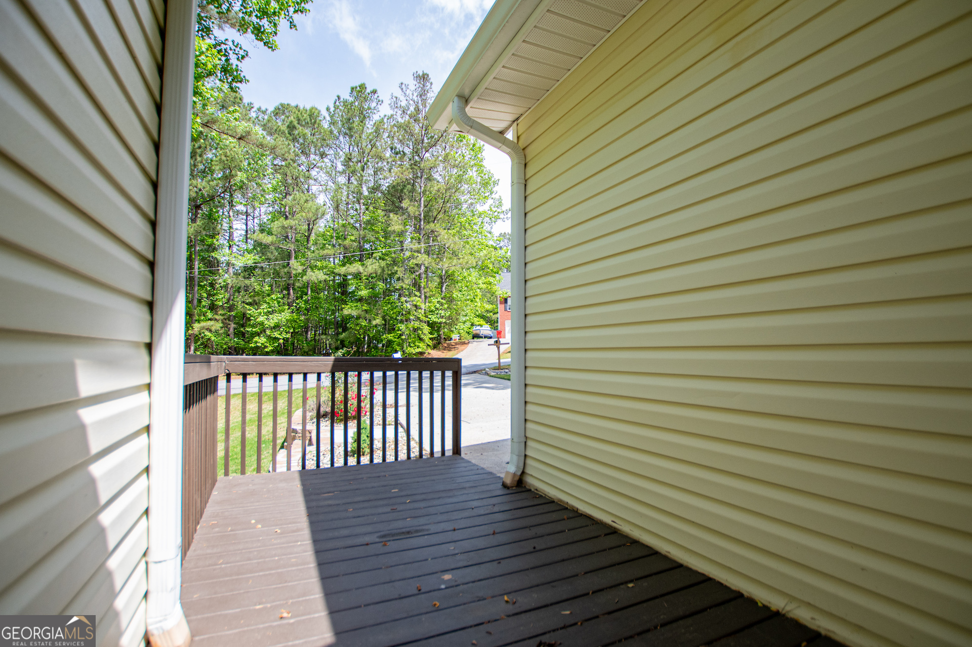 8047 Longleaf Court Property Photo 9