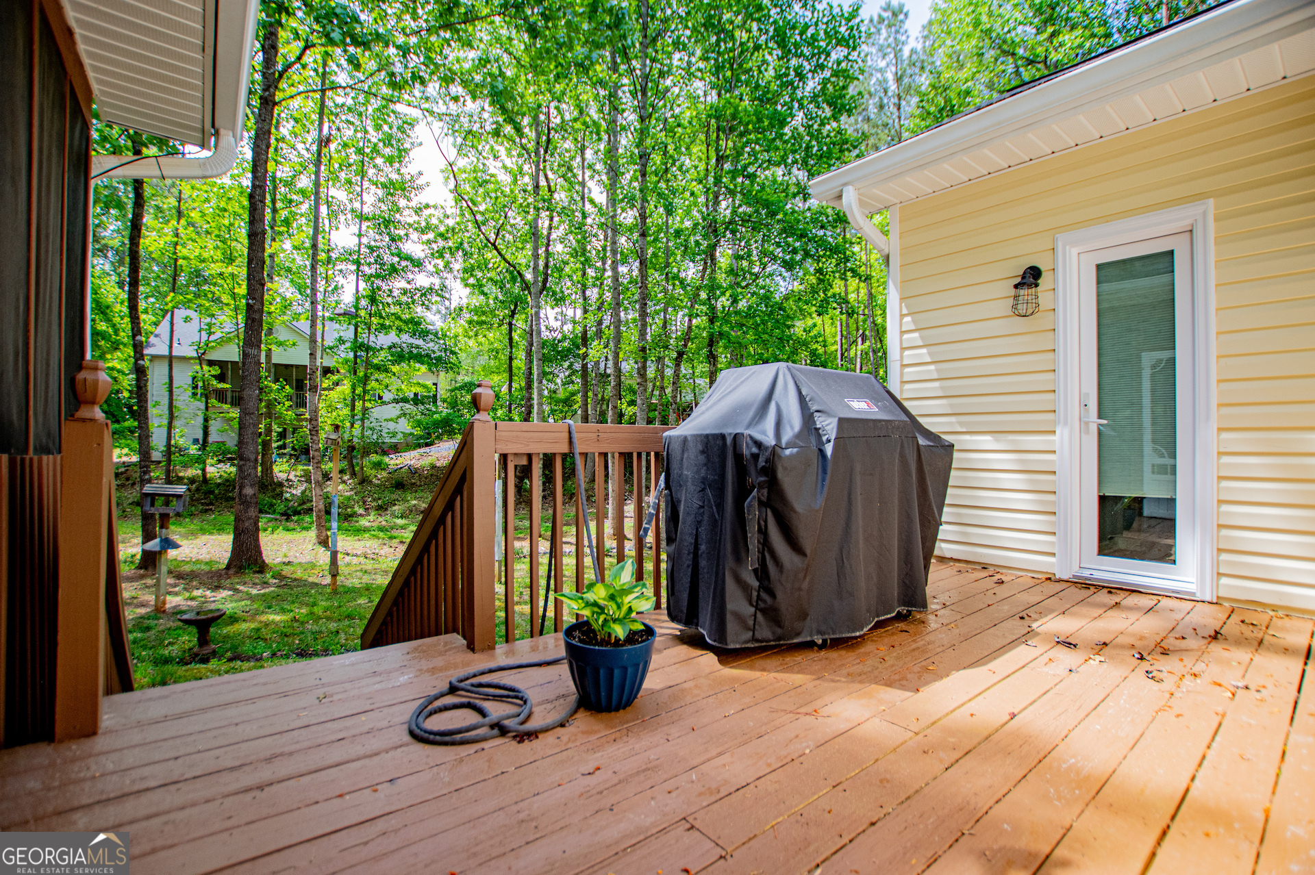 8047 Longleaf Court Property Photo 12